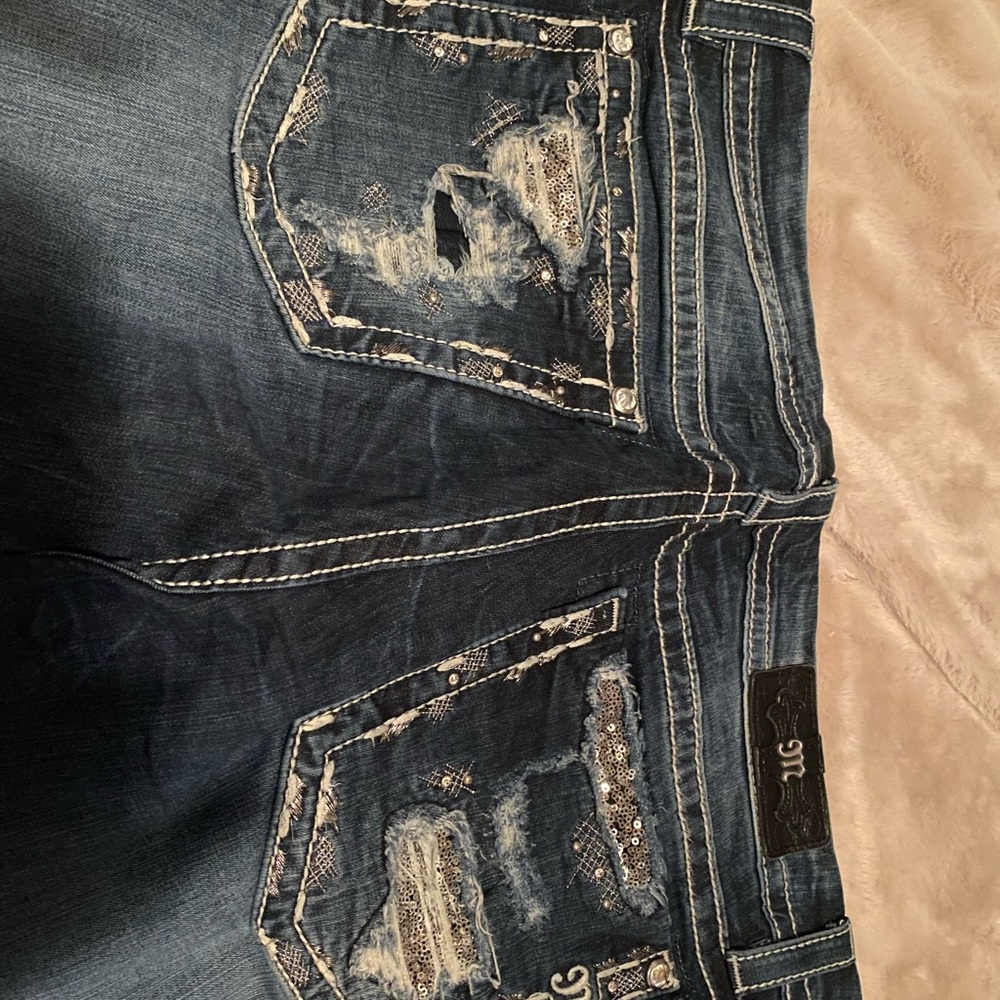 Size 34 easy straight miss me jeans